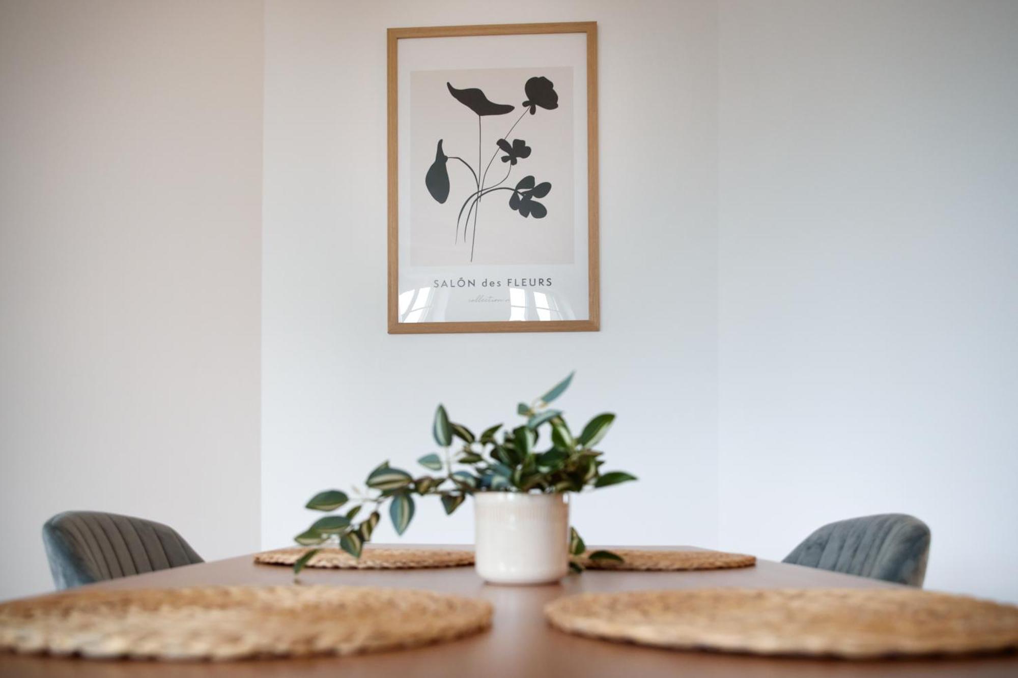 Idee Living: Design-Apartment- Netflix - 6 Pers Мангейм Экстерьер фото